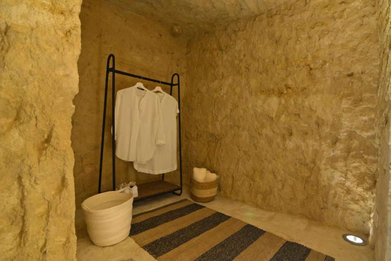 Grotta Gea Luxury Home Con Piscina & Spa Matera Exterior photo